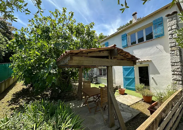 Breathe Guest-House